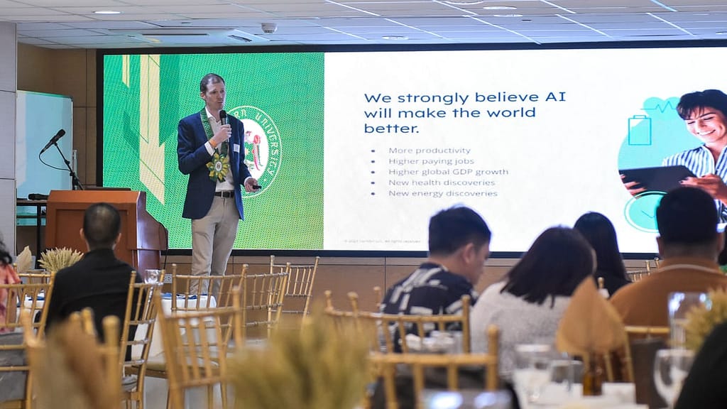 James Thorley, Regional Vice President of Turnitin, presented the global impacts of AI, including its growing influence in the education industry.