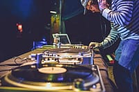 disc jockey People Man Guy Music Edm Dj - StockSnap / Pixabay