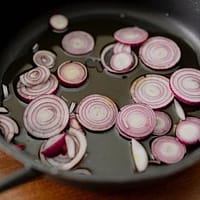 fried onion flakes