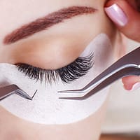 eyelash extension