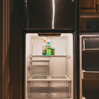 black top mount refrigerator with dispenser